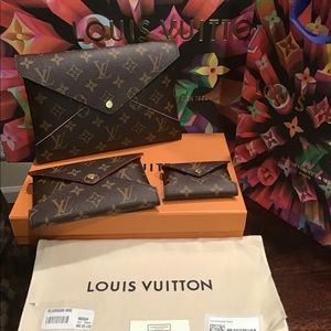 Louis Vuitton Kirigami Pochette  🎄🎄🎄large Pink ONLY  Perfect Gift🎄🛍